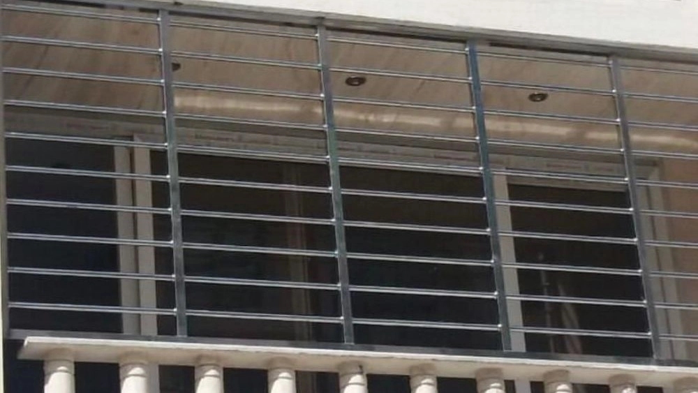 قیمت حفاظ استیل بانکی و روش‌های نصب آن در خوزستان
